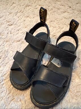 Dr. Martens Vossie J Black Leather Velcro Sandals